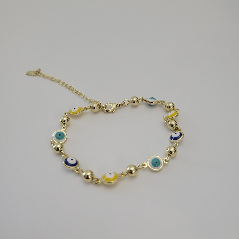 Gold Evil Eyes Bracelet - Picture 4 of 6